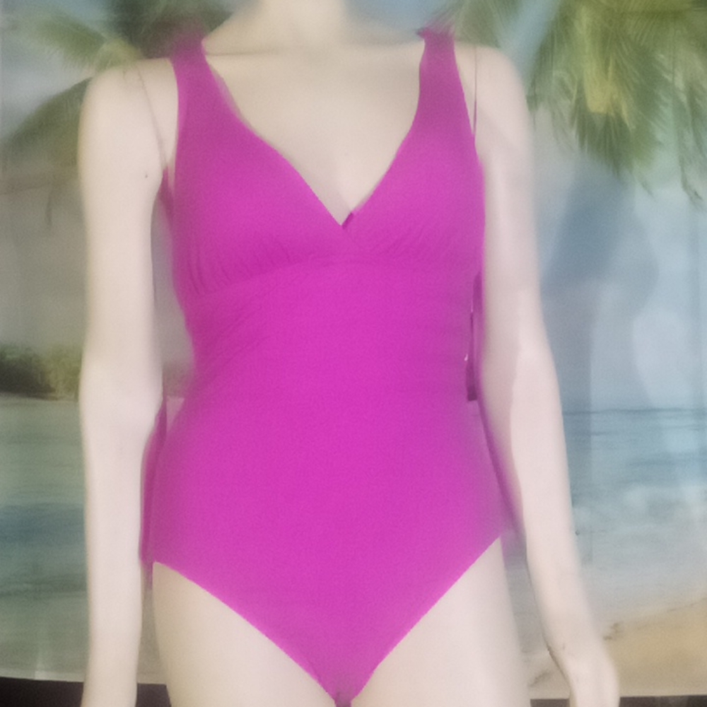 NWT " La Blanca" sexy pink 1pc. Tummy control Bathingsuit